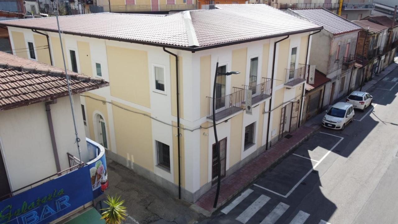 Le Suite Polistena Exterior foto