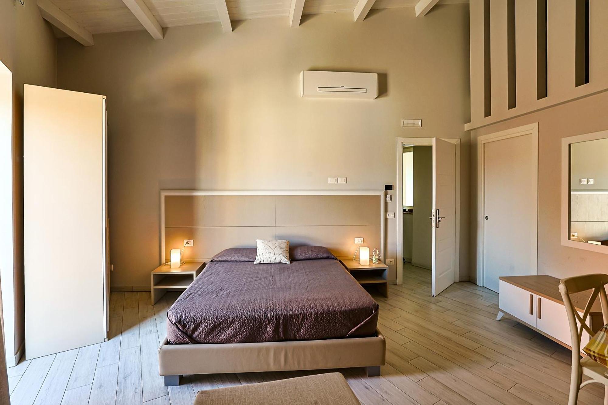 Le Suite Polistena Exterior foto