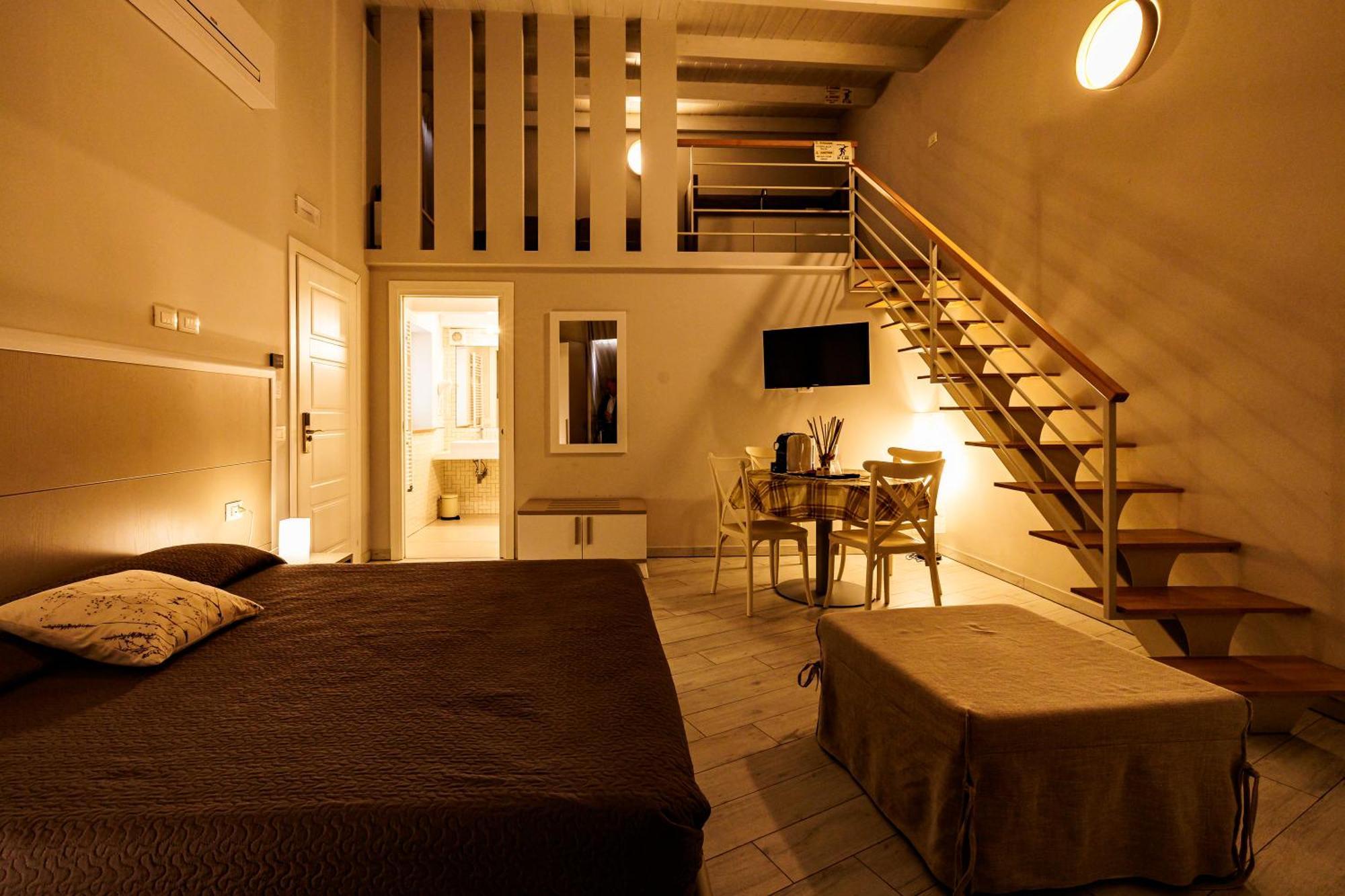 Le Suite Polistena Exterior foto
